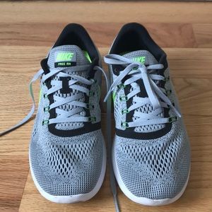 Nike Free RN running sneakers, Men’s Size 8.5